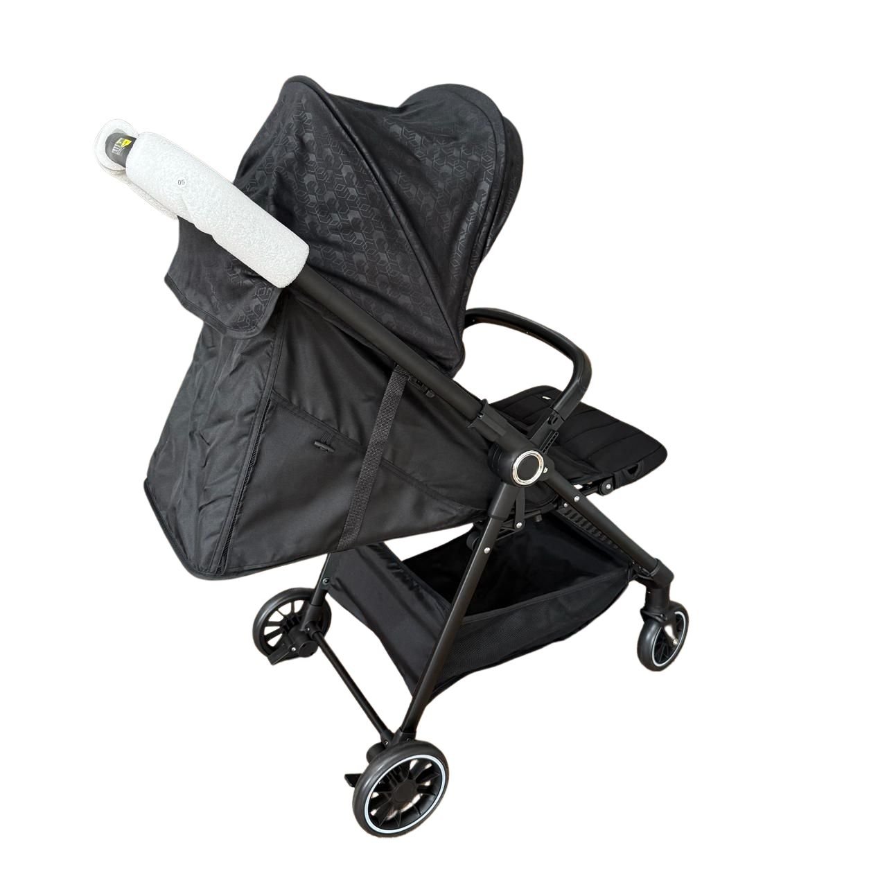 burbay-n9-premium-baby-stroller-black-02